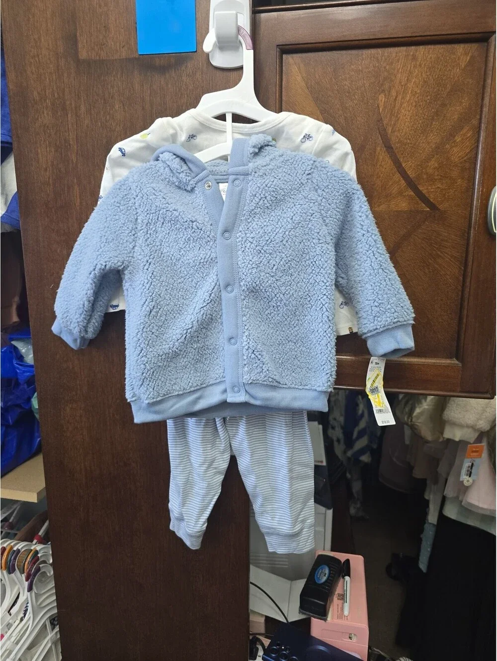 18m brand new three piece outfit from carter's item.17G4